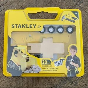 Stanley Jr. Yellow Bulldozer Kit
